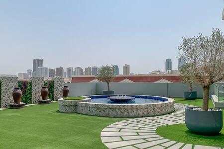 Frank Porter - Bluebell Jvc Dubai